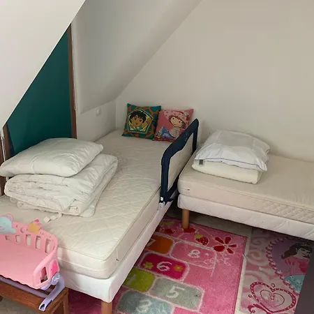 Charmante Maisonnette Avec Jardin, Proche Et Commerces A - Fr-1-482-144 Hébergement de vacances