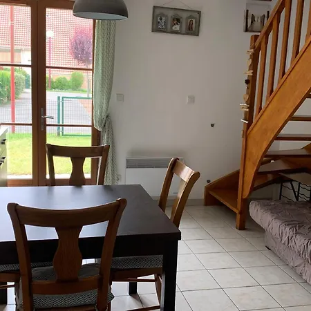 Charmante Maisonnette Avec Jardin, Proche Et Commerces A - Fr-1-482-144 Holiday home *